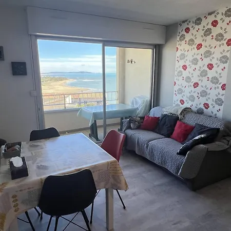 Indes Galantes Tres Joli T2 Vue Piscine Cap D'agde Apartmán *